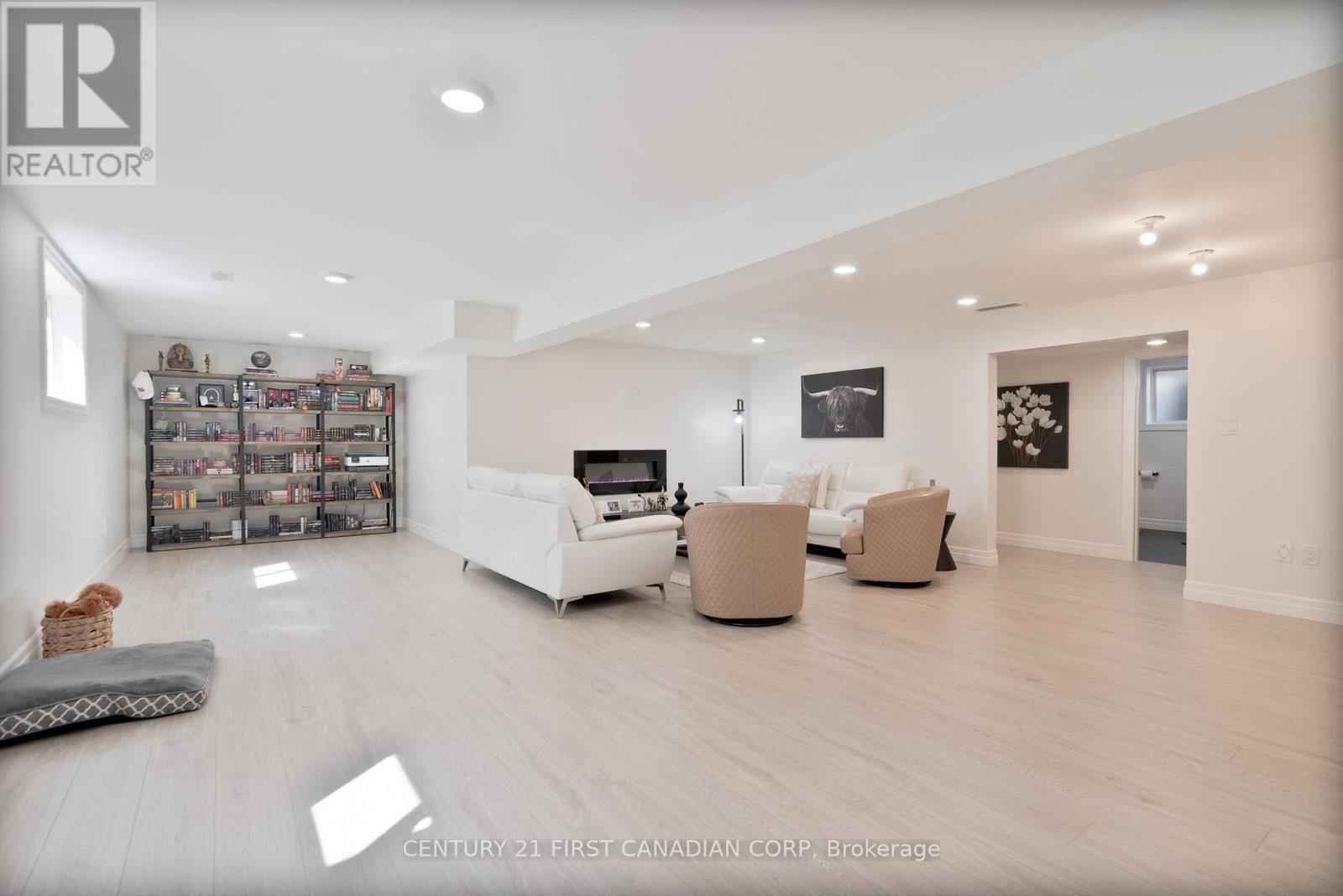 161 Collins Way, Strathroy-Caradoc, Ontario  N7G 3H3 - Photo 23 - X12850026