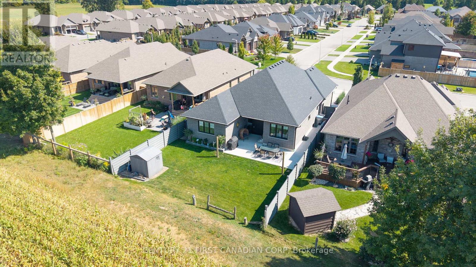 161 Collins Way, Strathroy-Caradoc, Ontario  N7G 3H3 - Photo 44 - X12850026