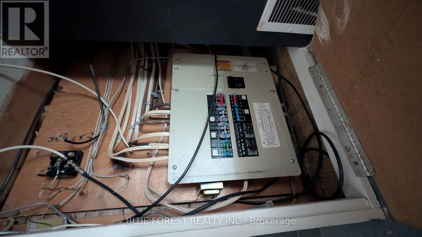 Photo 26 of 27 for 20 - 253 Taylor Street