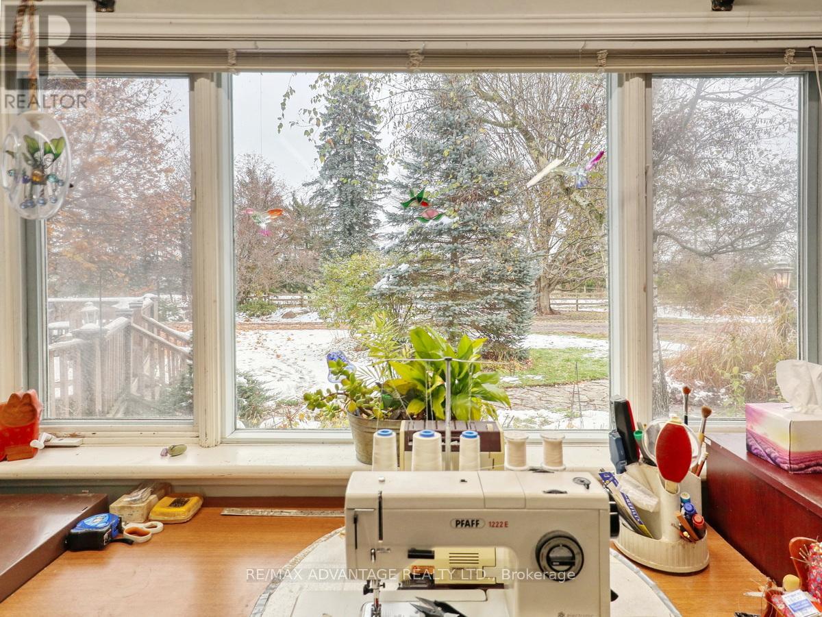 9907 Littlewood Drive, Middlesex Centre, Ontario  N6P 1P3 - Photo 18 - X12850096