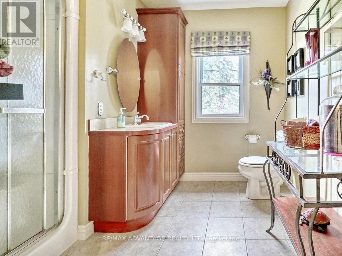 9907 Littlewood Drive, Middlesex Centre, Ontario  N6P 1P3 - Photo 24 - X12850096