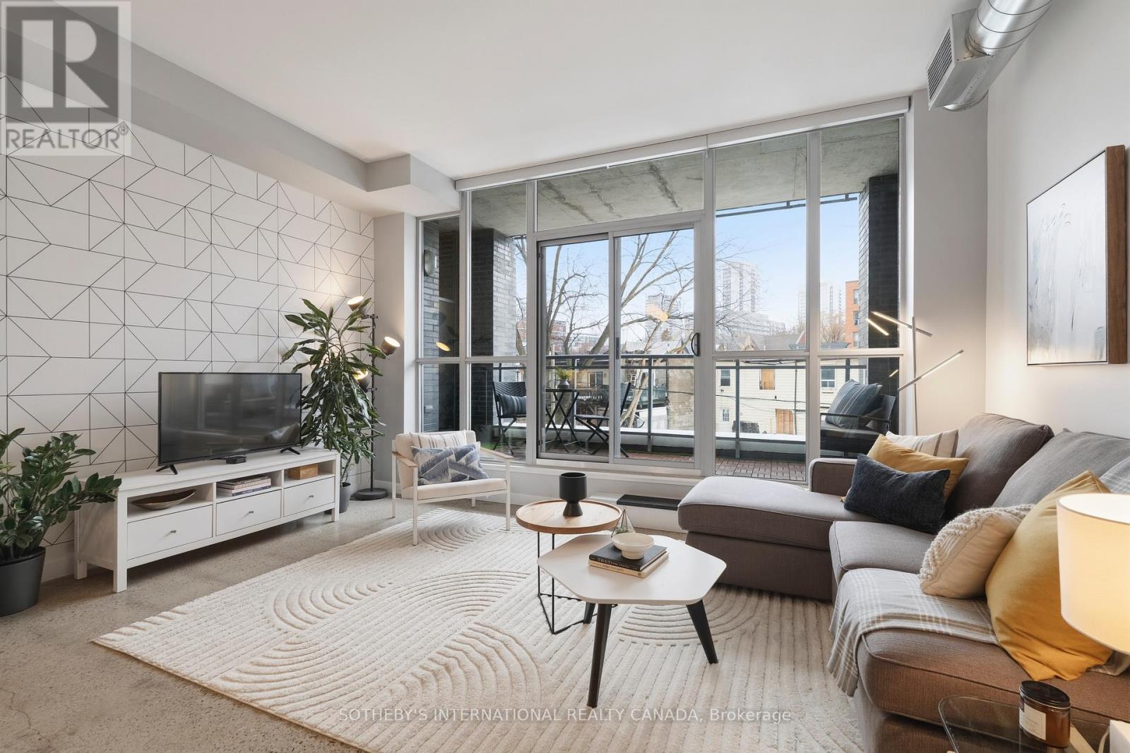 215 - 510 KING STREET E, Toronto, Ontario