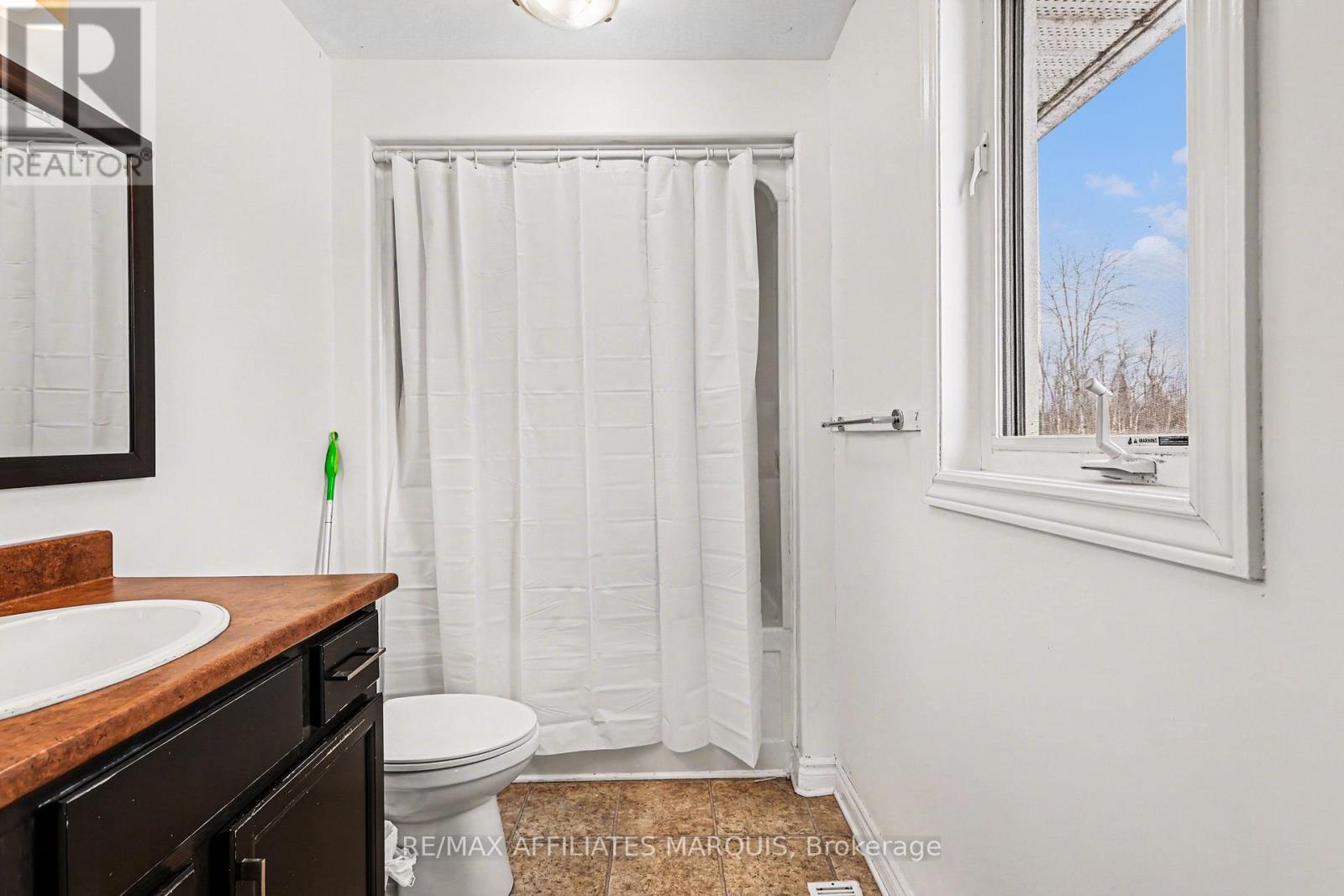 2135 Rosedale Road N, Montague, Ontario  K7A 4S4 - Photo 19 - X12849908