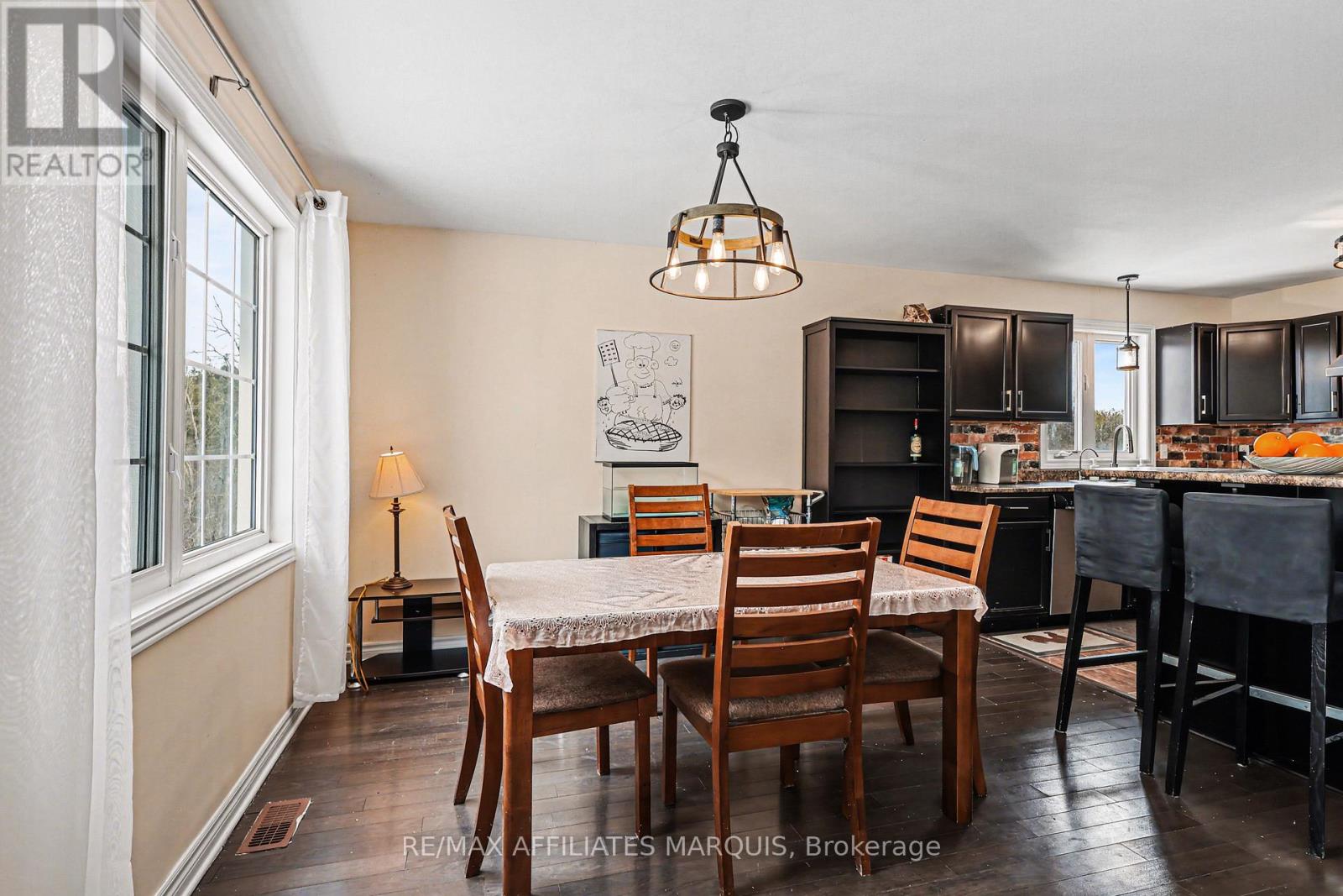 2135 Rosedale Road N, Montague, Ontario  K7A 4S4 - Photo 9 - X12849908