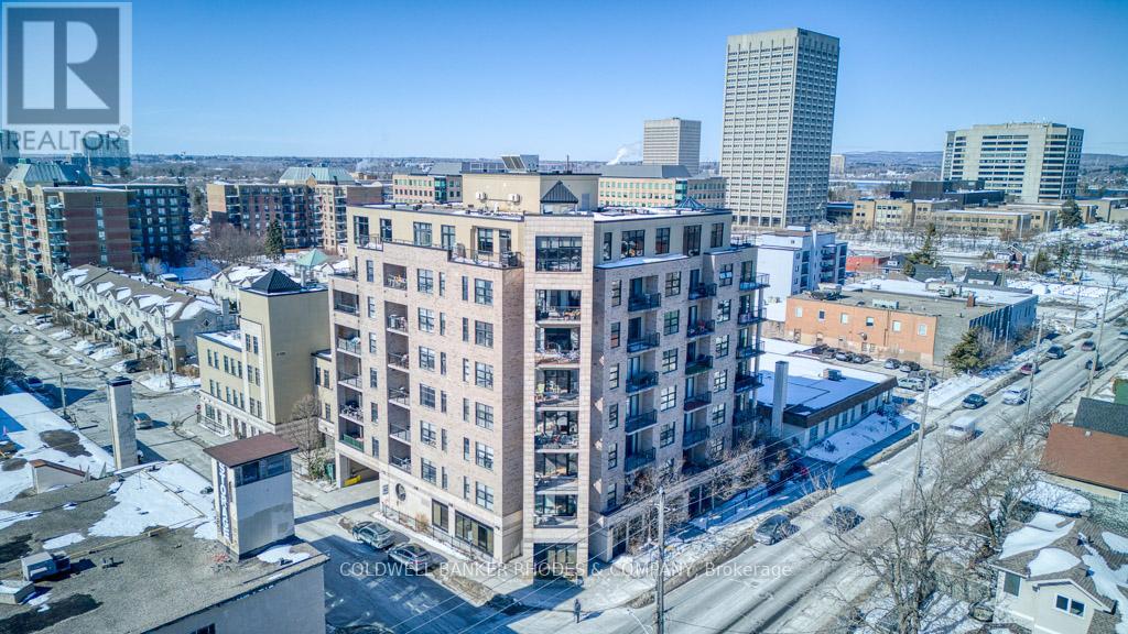 401 - 320 Parkdale Avenue, Ottawa, Ontario  K1Y 4X9 - Photo 2 - X12850010