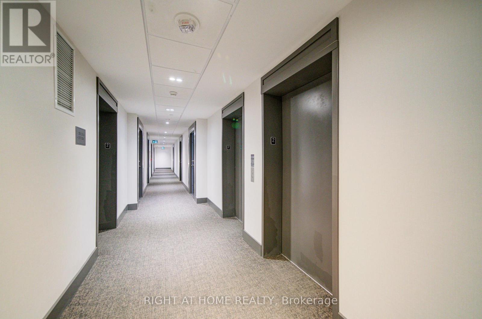 216 - 8868 Yonge Street, Richmond Hill, Ontario  L4C 0T4 - Photo 4 - N12704774