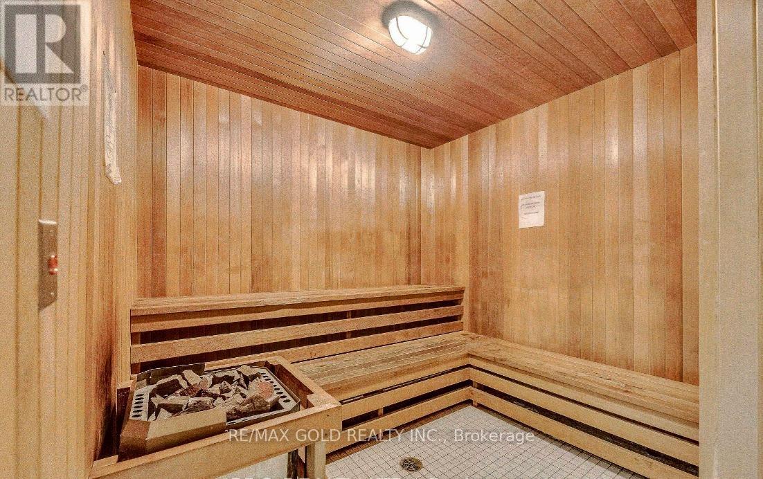 808 - 75 Eglinton Avenue W, Mississauga, Ontario  L5R 0E5 - Photo 37 - W12842134