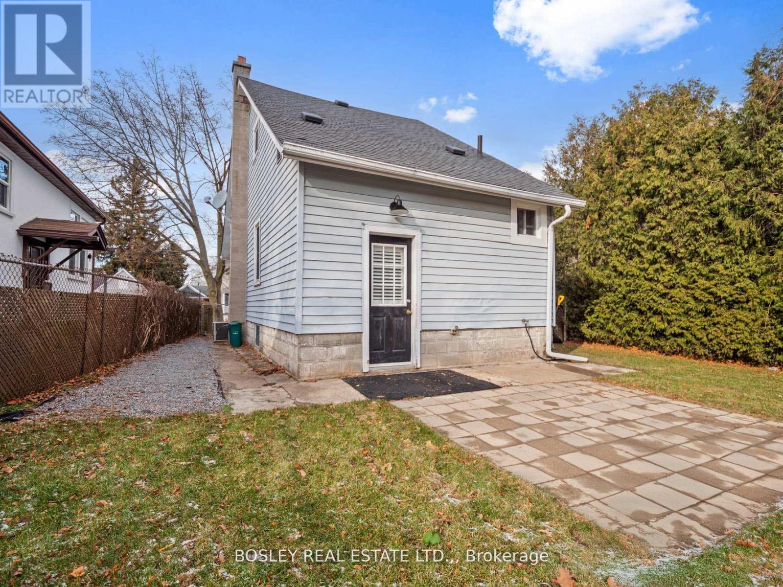 18 Michigan Avenue, St. Catharines, Ontario  L2N 4G8 - Photo 25 - X12849926