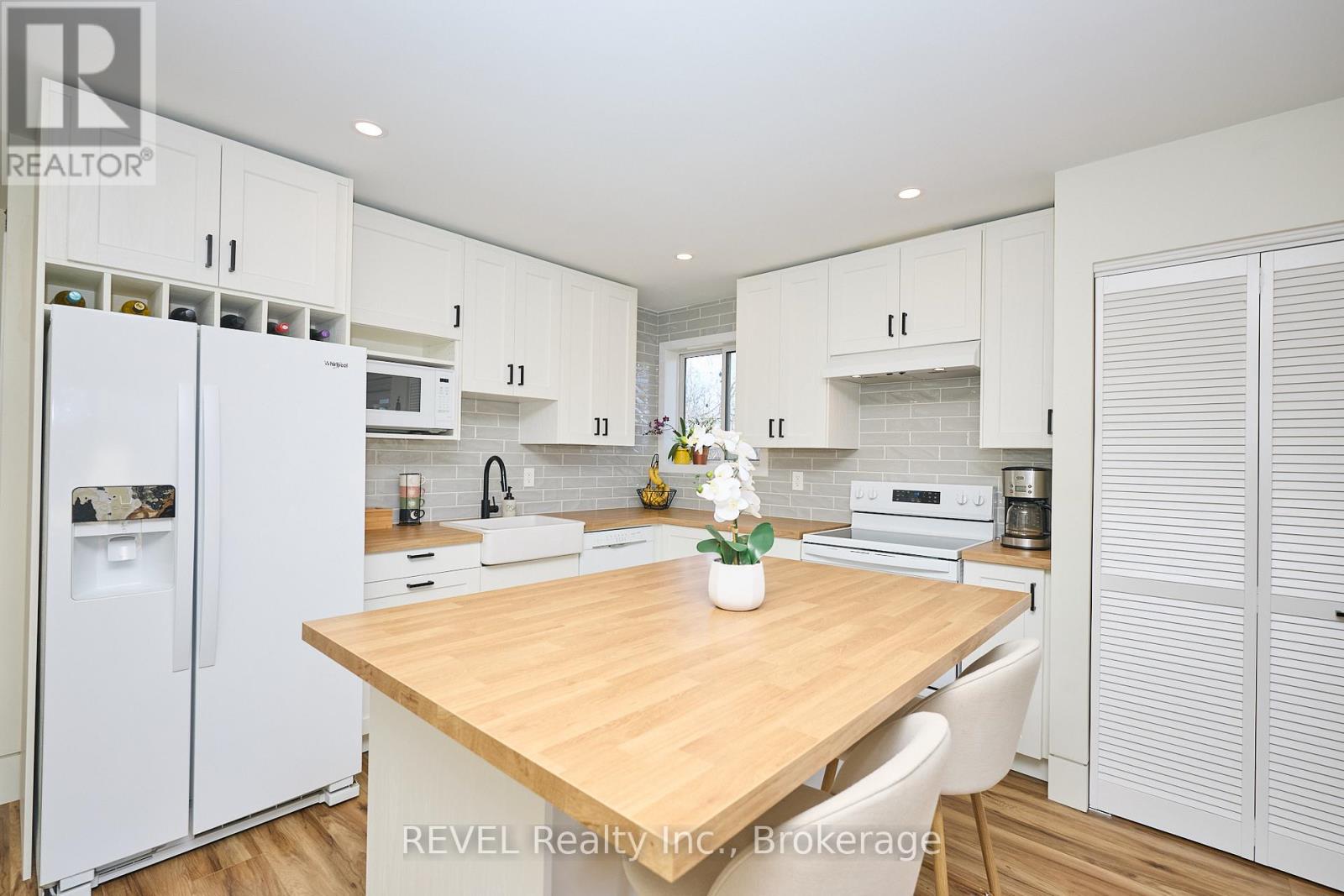 141 Douglas Street, Fort Erie, Ontario  L2A 6V3 - Photo 7 - X12850036