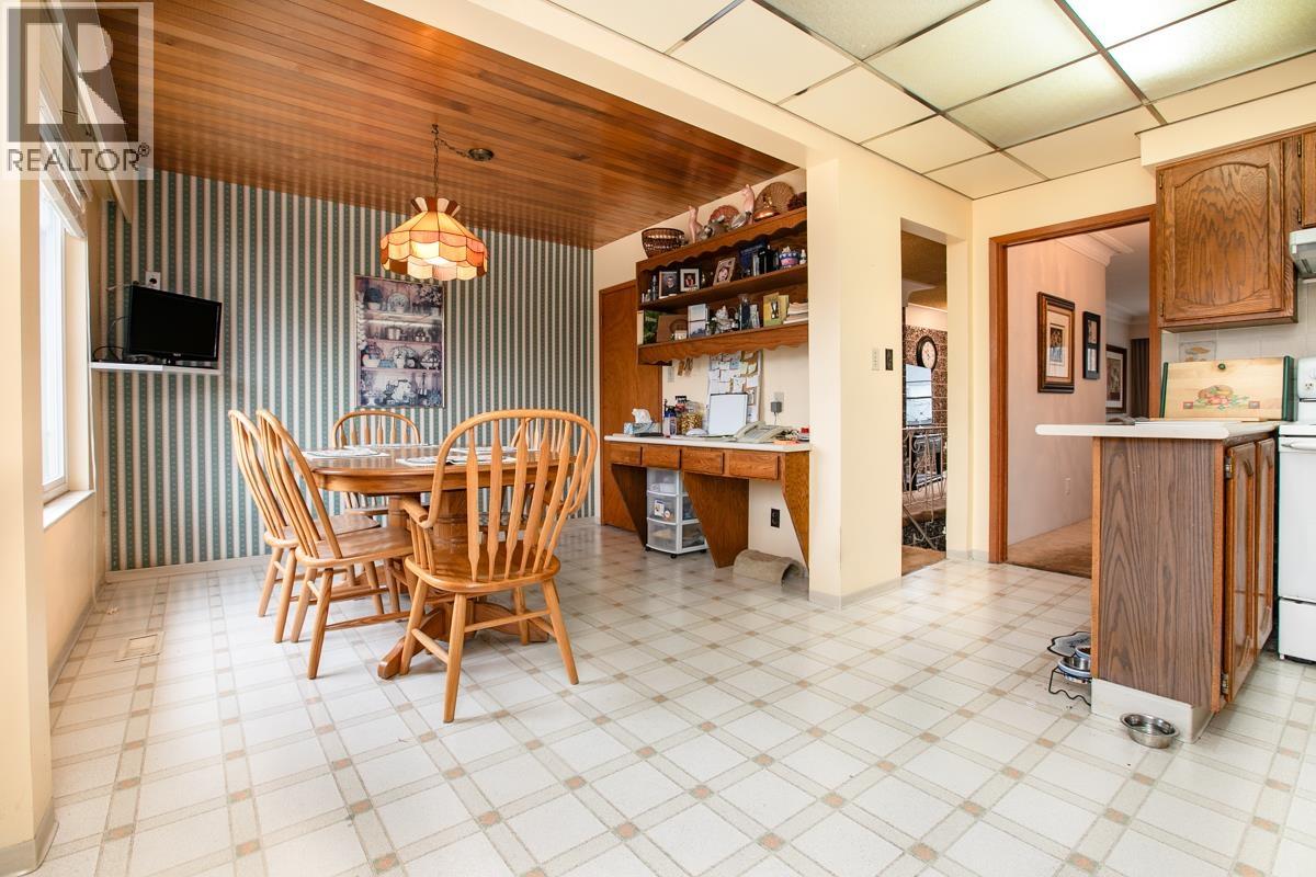 2435 E 49th Avenue, Vancouver, British Columbia  V5S 1J3 - Photo 10 - R3096333