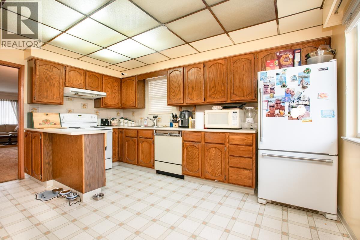 2435 E 49th Avenue, Vancouver, British Columbia  V5S 1J3 - Photo 13 - R3096333