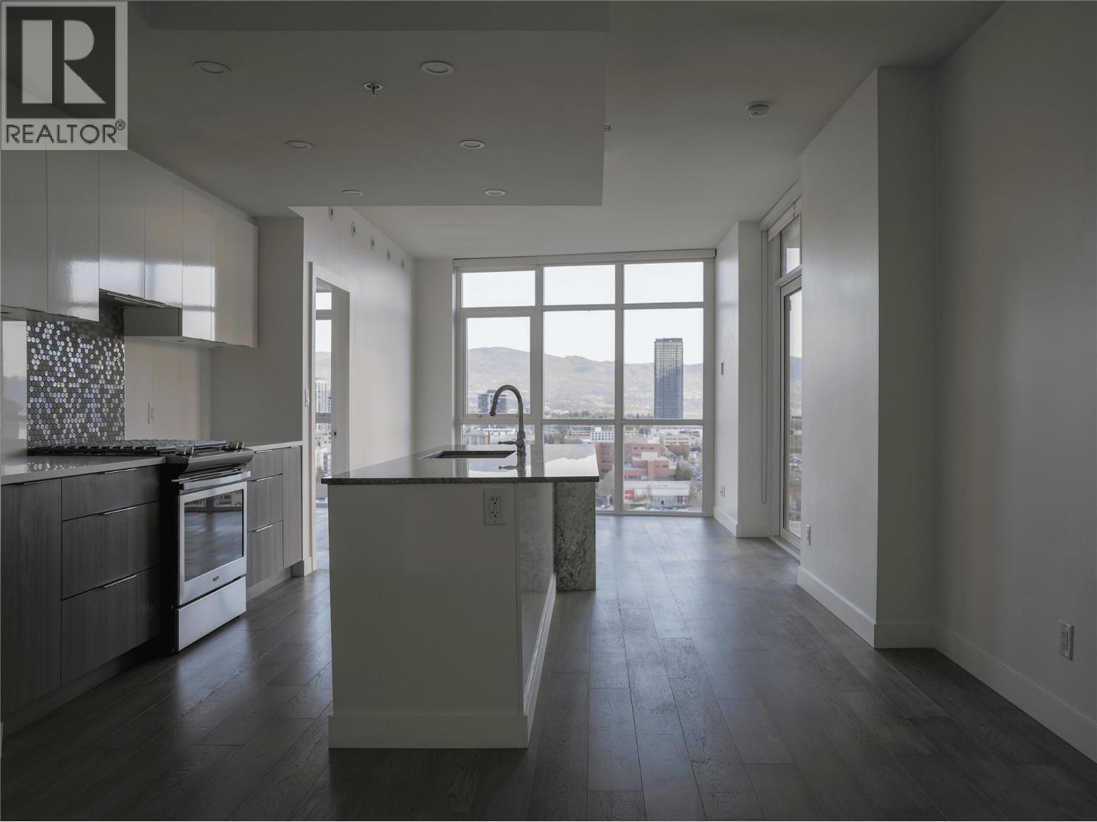 1151 Sunset Drive Unit# 1501, Kelowna, British Columbia  V1Y 0G2 - Photo 4 - 10374625