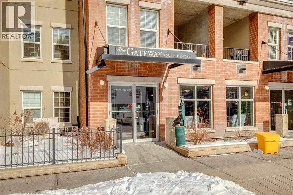 4604, 11811 Lake Fraser Drive Se, Calgary, Alberta  T2J 7J4 - Photo 2 - A2288941