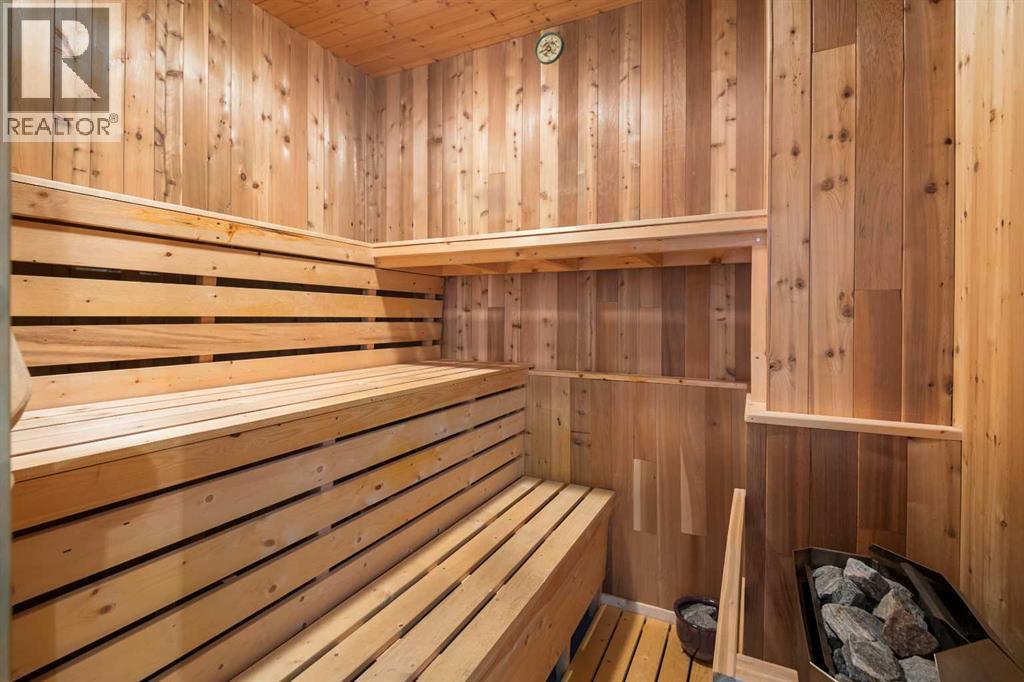 124 Strathbury Circle Sw, Calgary, Alberta  T3H 1P9 - Photo 30 - A2289958