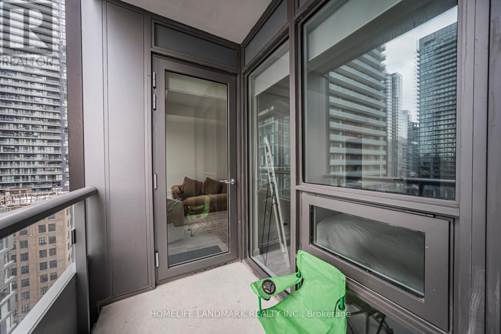 1703 - 108 Peter Street, Toronto, Ontario  M5V 0W2 - Photo 35 - C12849900