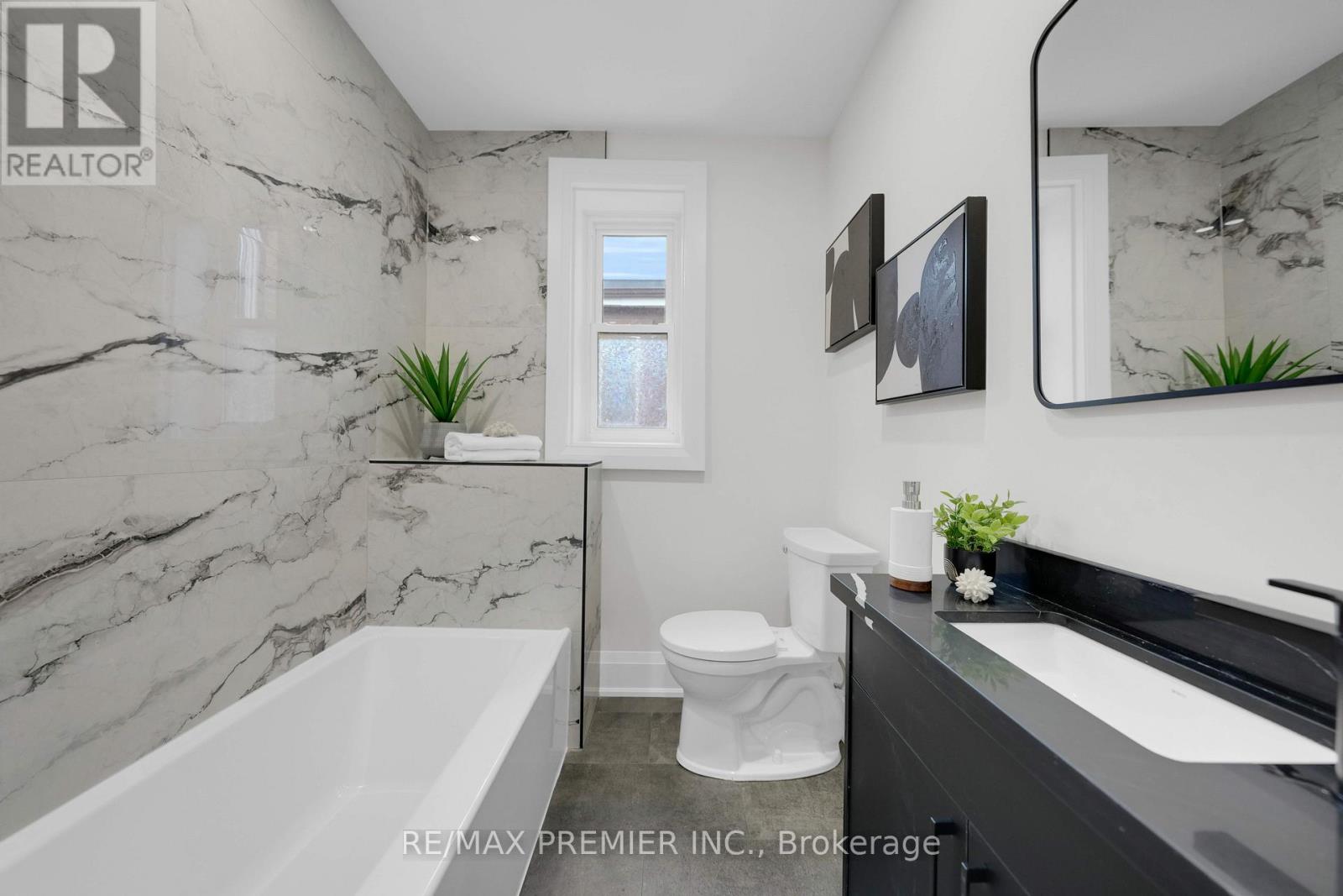 388 Crawford Street, Toronto, Ontario  M6J 2V9 - Photo 21 - C12849982