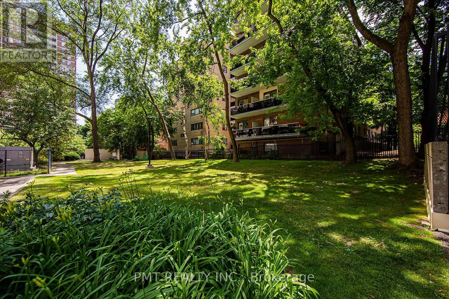 2802 - 40 Homewood Avenue, Toronto, Ontario  M4Y 2K2 - Photo 33 - C12849992