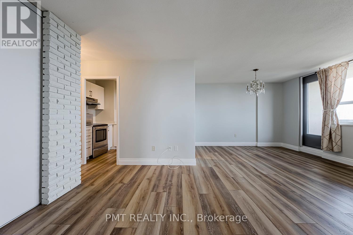 2802 - 40 Homewood Avenue, Toronto, Ontario  M4Y 2K2 - Photo 8 - C12849992