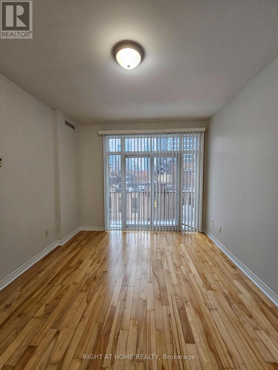 302 - 648a Yonge Street, Toronto, Ontario  M4Y 2A6 - Photo 17 - C12850034