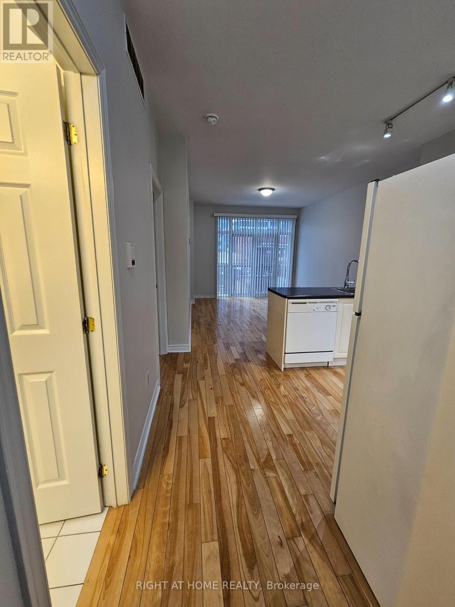 302 - 648a Yonge Street, Toronto, Ontario  M4Y 2A6 - Photo 9 - C12850034