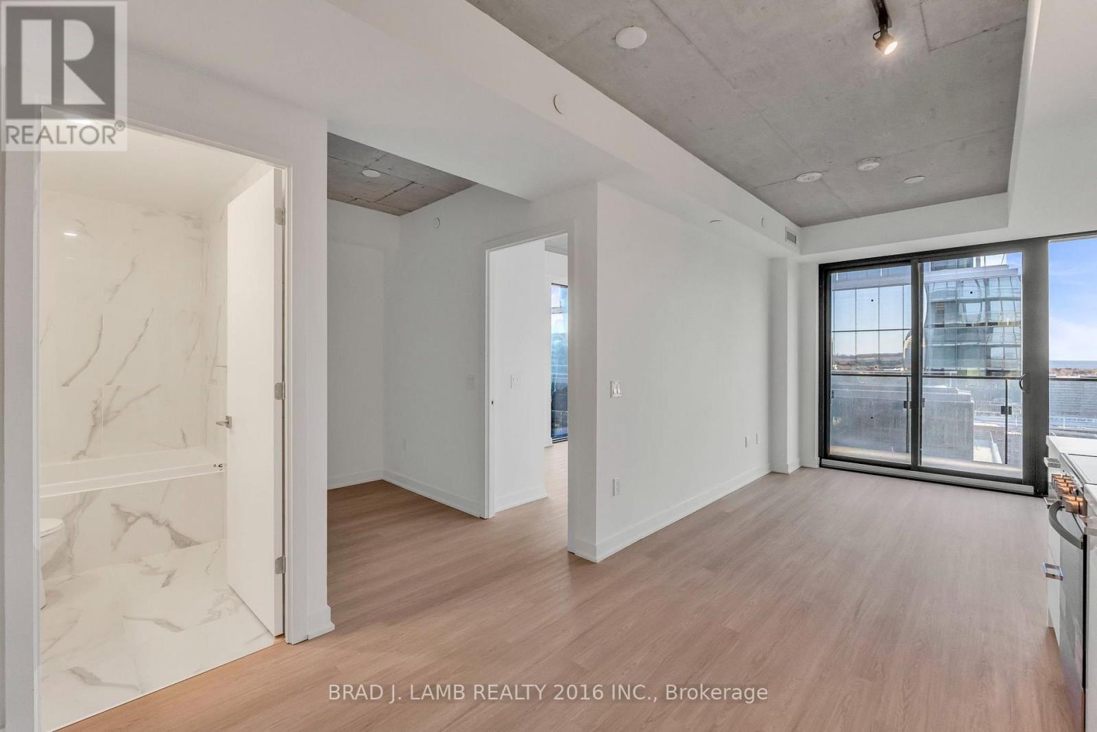 2002 - 284 King Street E, Toronto, Ontario  M5A 1K4 - Photo 2 - C12850082