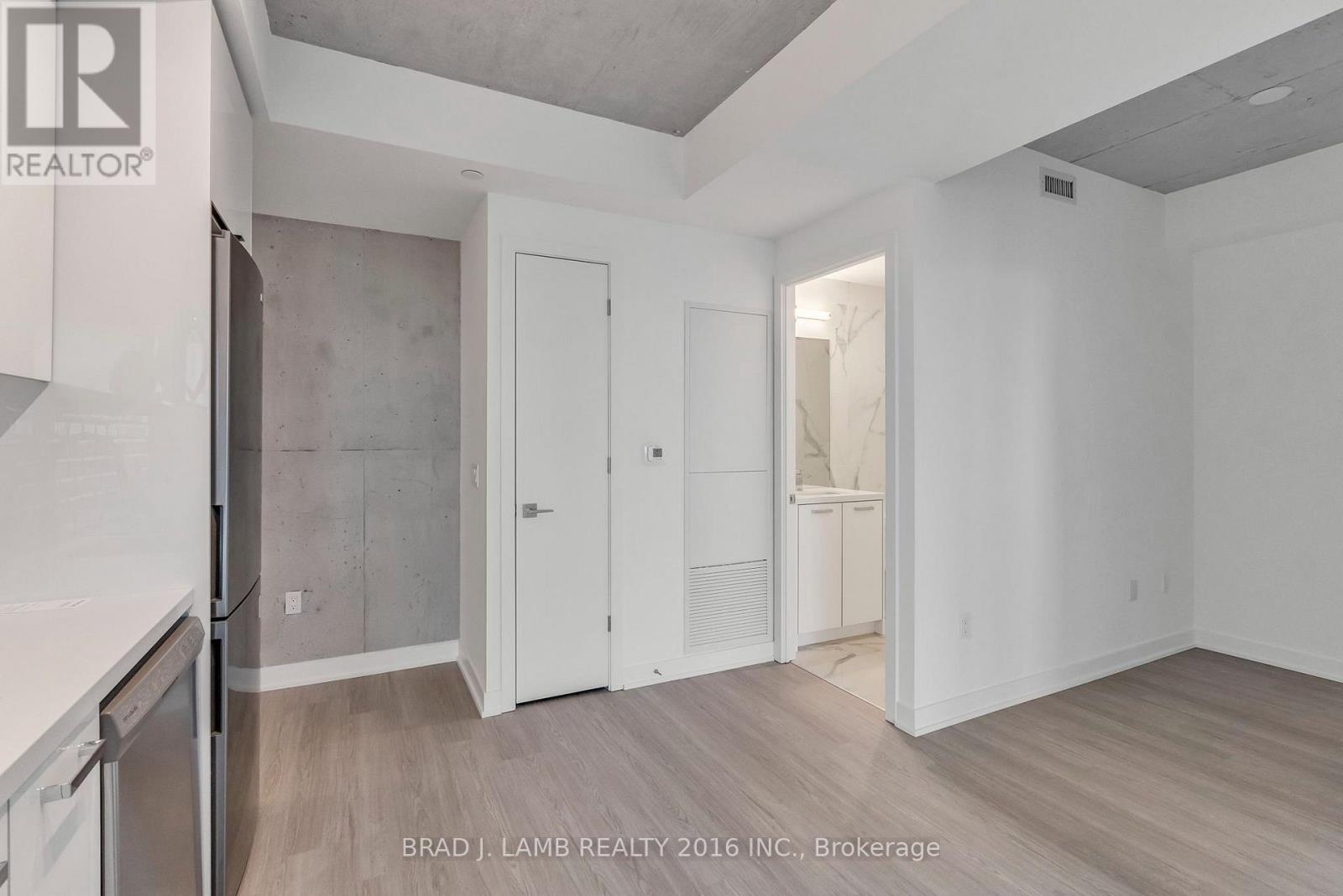 2002 - 284 King Street E, Toronto, Ontario  M5A 1K4 - Photo 3 - C12850082