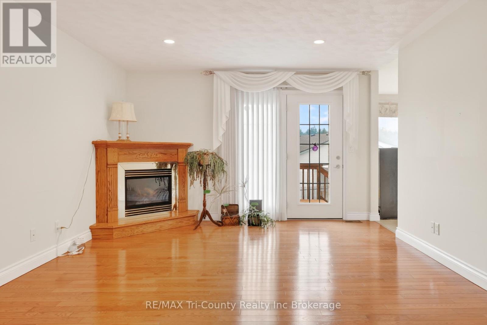 14 Yeager Avenue, Norfolk, Ontario  N3Y 5M6 - Photo 11 - X12850160