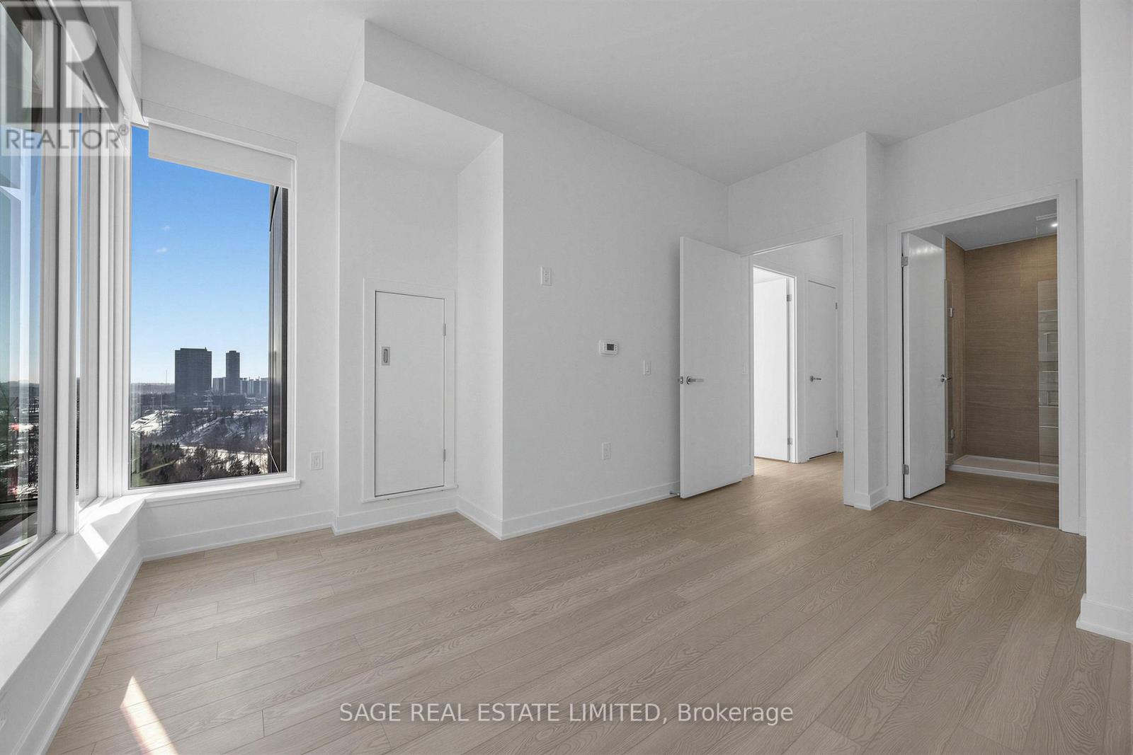 2002 - 1 Quarrington Lane, Toronto, Ontario  M3C 0S4 - Photo 17 - C12850090