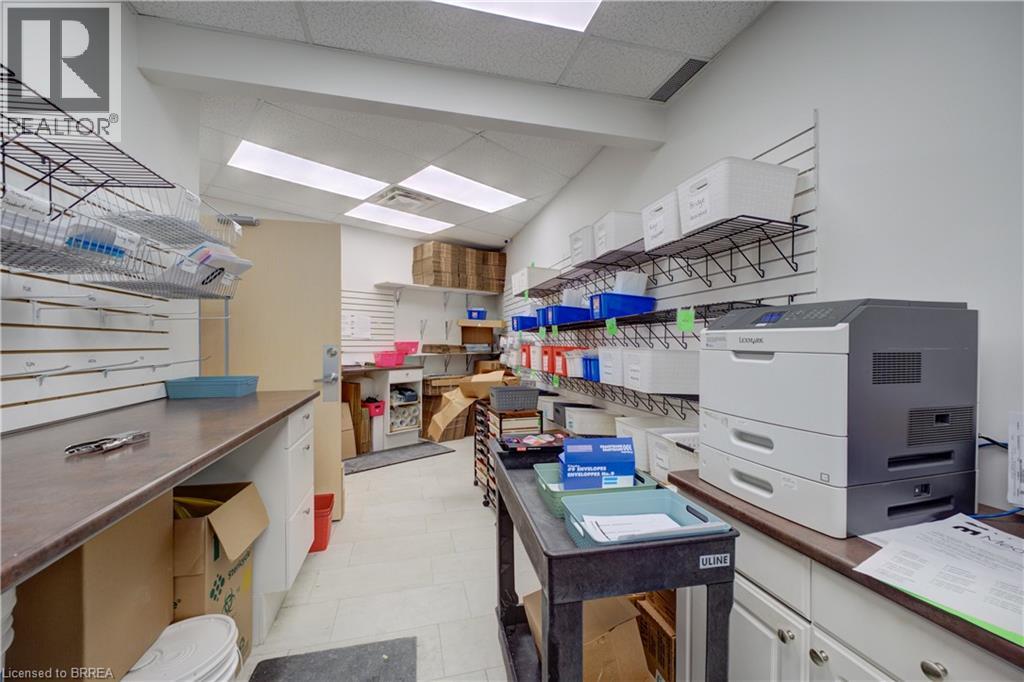 17 Corporate Place Unit# B, Brantford, Ontario  N3R 8A6 - Photo 12 - 40803493