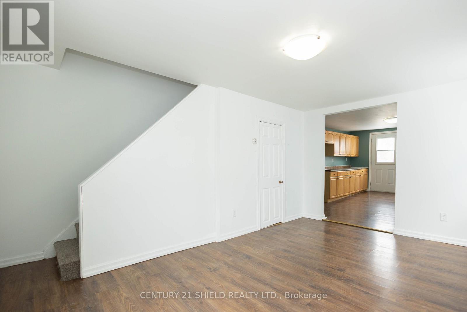 99 Lefebvre Avenue, Cornwall, Ontario  K6H 5G6 - Photo 17 - X12849922