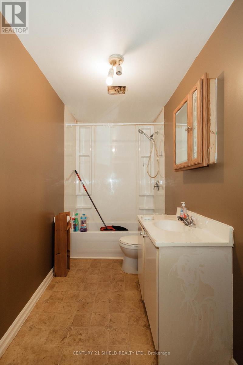 99 Lefebvre Avenue, Cornwall, Ontario  K6H 5G6 - Photo 30 - X12849922