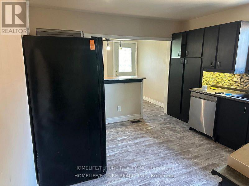 Main - 465 Addison Street, Oshawa, Ontario  L1H 6J7 - Photo 4 - E12850132