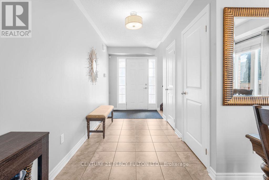 50 Robb Lane, Clarington, Ontario  L1C 3K2 - Photo 6 - E12850138