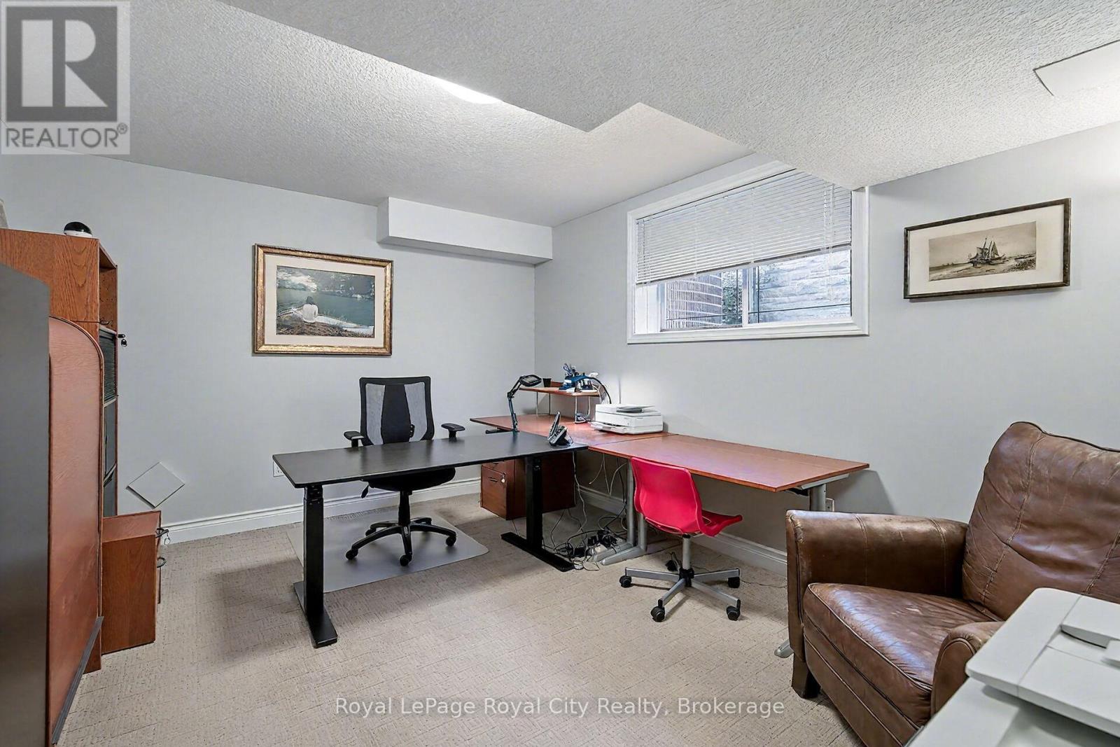 8 Zaduk Place, Guelph, Ontario  N1G 0A7 - Photo 28 - X12846240