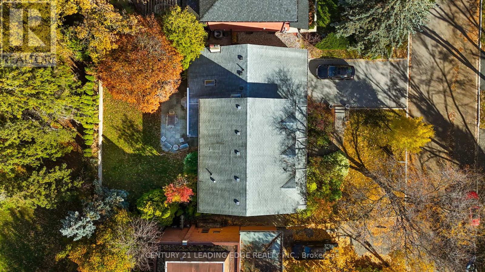 34 Forest Park Crescent, Markham, Ontario  L3T 2M7 - Photo 5 - N12849870