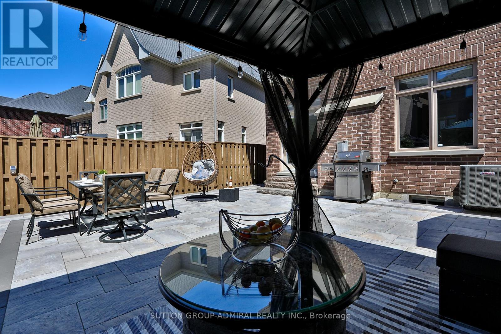 87 Robert Berry Crescent, King, Ontario  L7B 0M6 - Photo 38 - N12849910