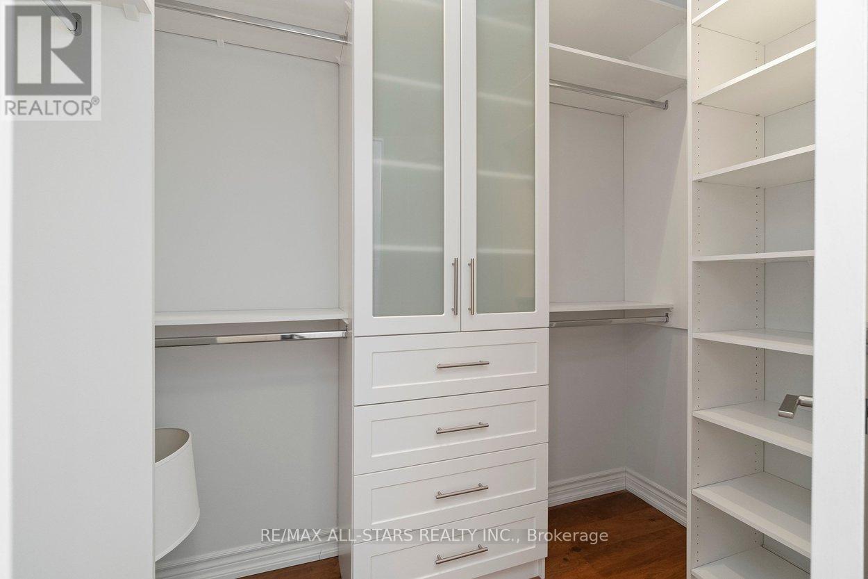 1 Christina Falls Way, Markham, Ontario  L6E 1B4 - Photo 21 - N12849934