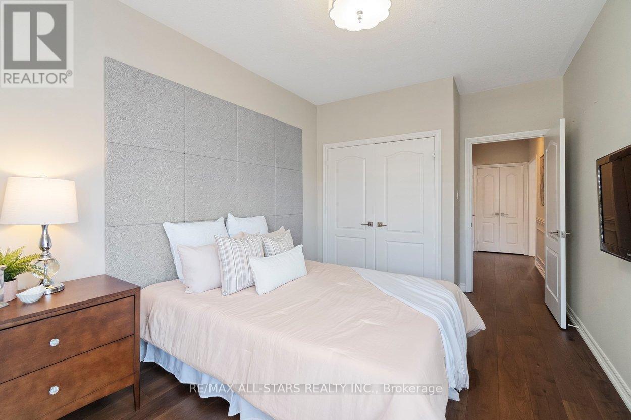 1 Christina Falls Way, Markham, Ontario  L6E 1B4 - Photo 26 - N12849934