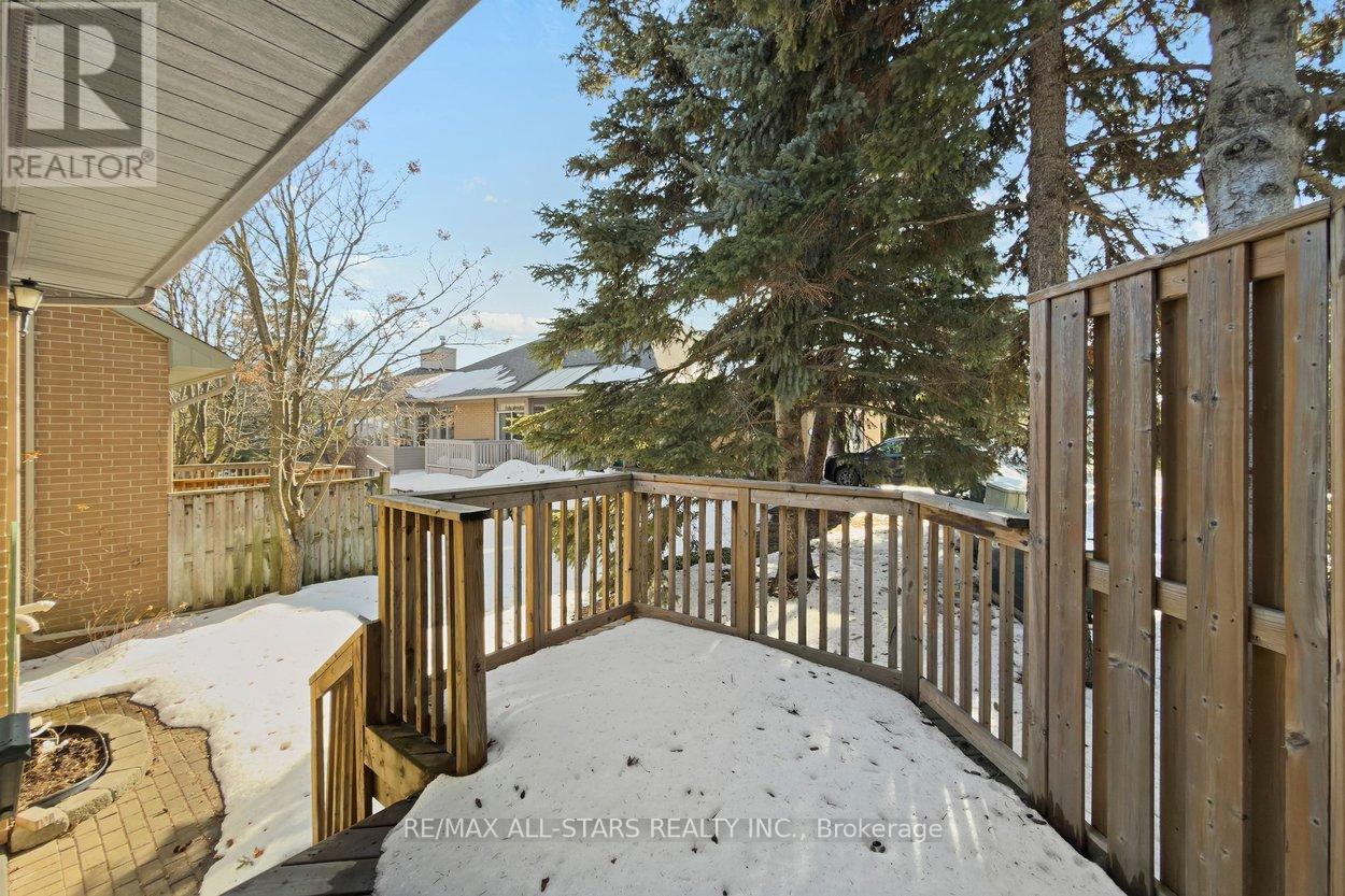 1 Christina Falls Way, Markham, Ontario  L6E 1B4 - Photo 35 - N12849934