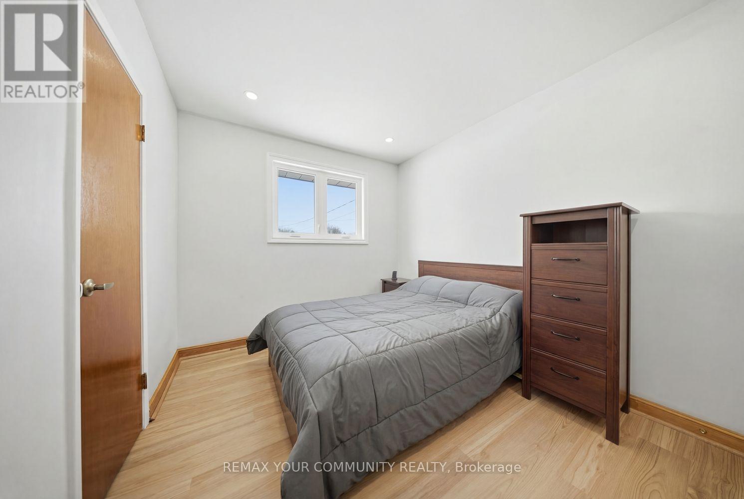 233 East Street, East Gwillimbury, Ontario  L9N 1K8 - Photo 21 - N12849936