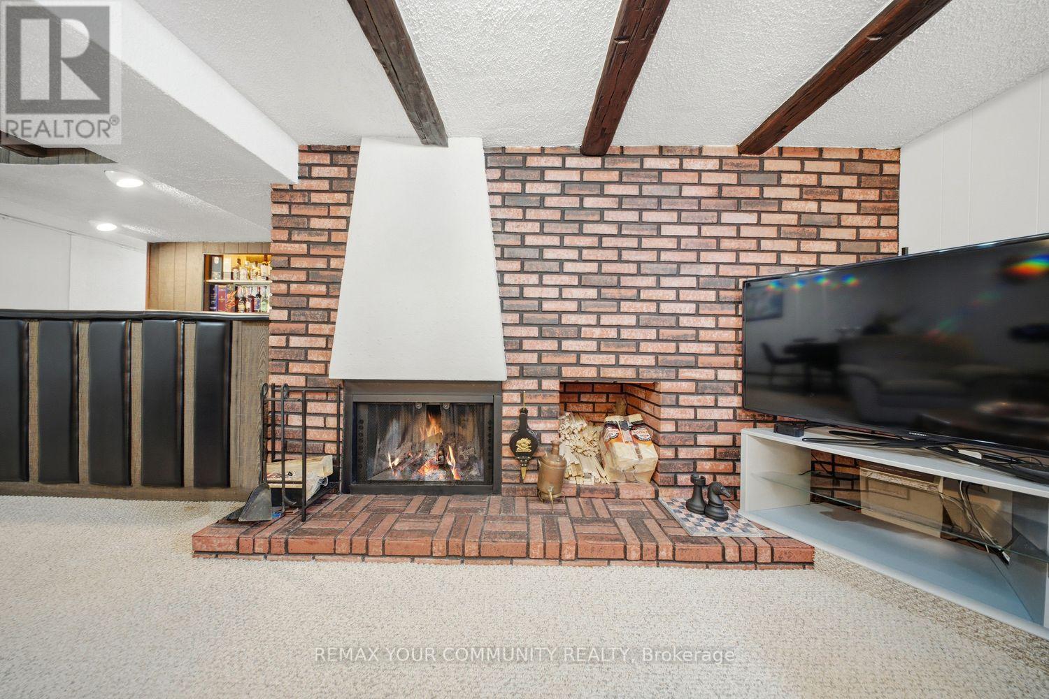 233 East Street, East Gwillimbury, Ontario  L9N 1K8 - Photo 39 - N12849936