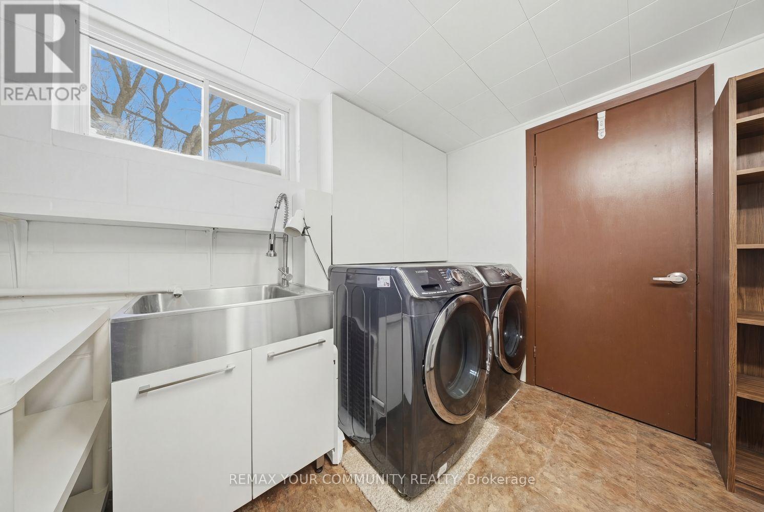 233 East Street, East Gwillimbury, Ontario  L9N 1K8 - Photo 43 - N12849936