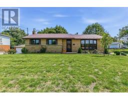 233 EAST STREET, East Gwillimbury, Ontario