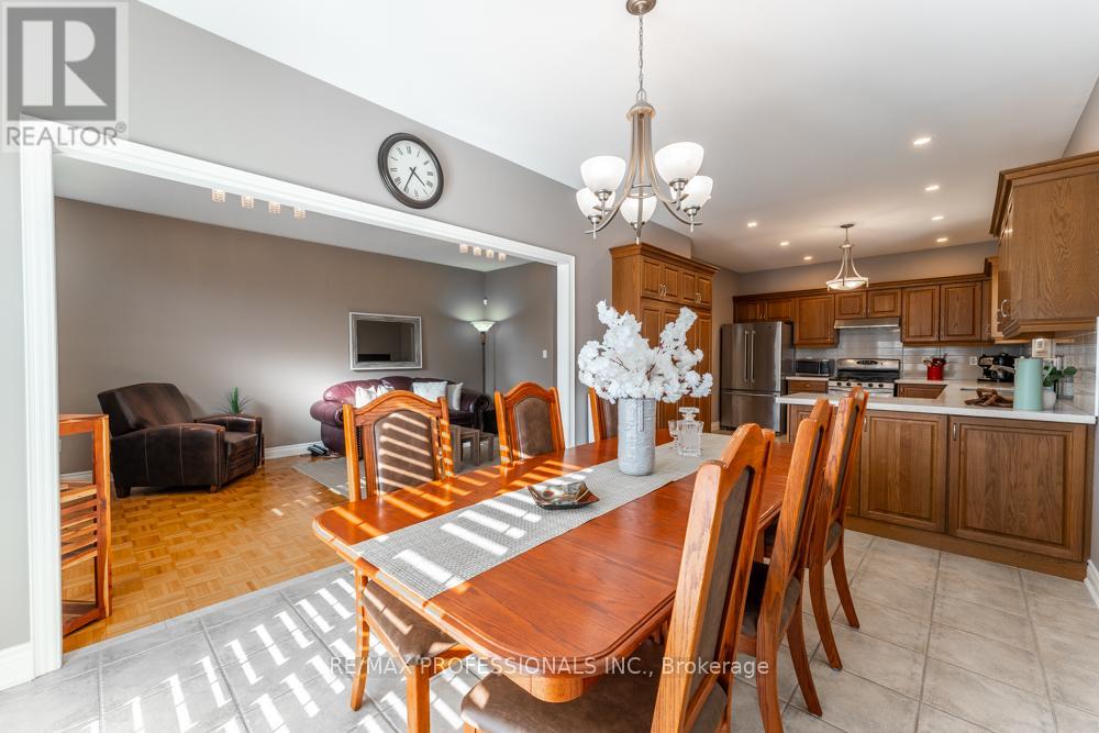 48 Pieta Place, Vaughan, Ontario  L4H 3G2 - Photo 17 - N12850016