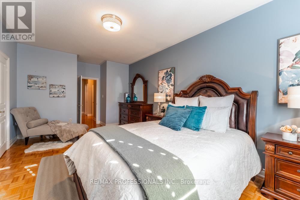 48 Pieta Place, Vaughan, Ontario  L4H 3G2 - Photo 32 - N12850016