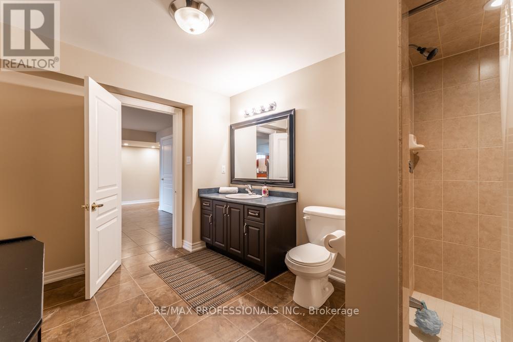 48 Pieta Place, Vaughan, Ontario  L4H 3G2 - Photo 44 - N12850016