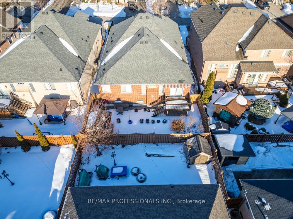 48 Pieta Place, Vaughan, Ontario  L4H 3G2 - Photo 46 - N12850016