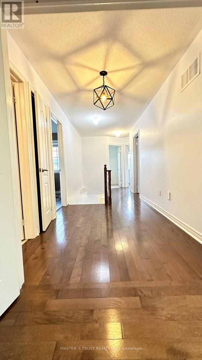 14 Kentland Street, Markham (Wismer), Ontario  L6E 2A5 - Photo 9 - N12850058