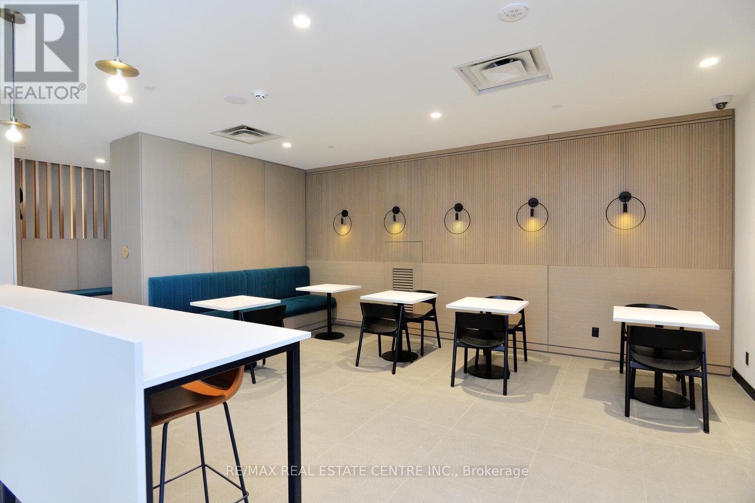 416 - 7950 Bathurst Street, Vaughan, Ontario  L4J 0L4 - Photo 9 - N12850130