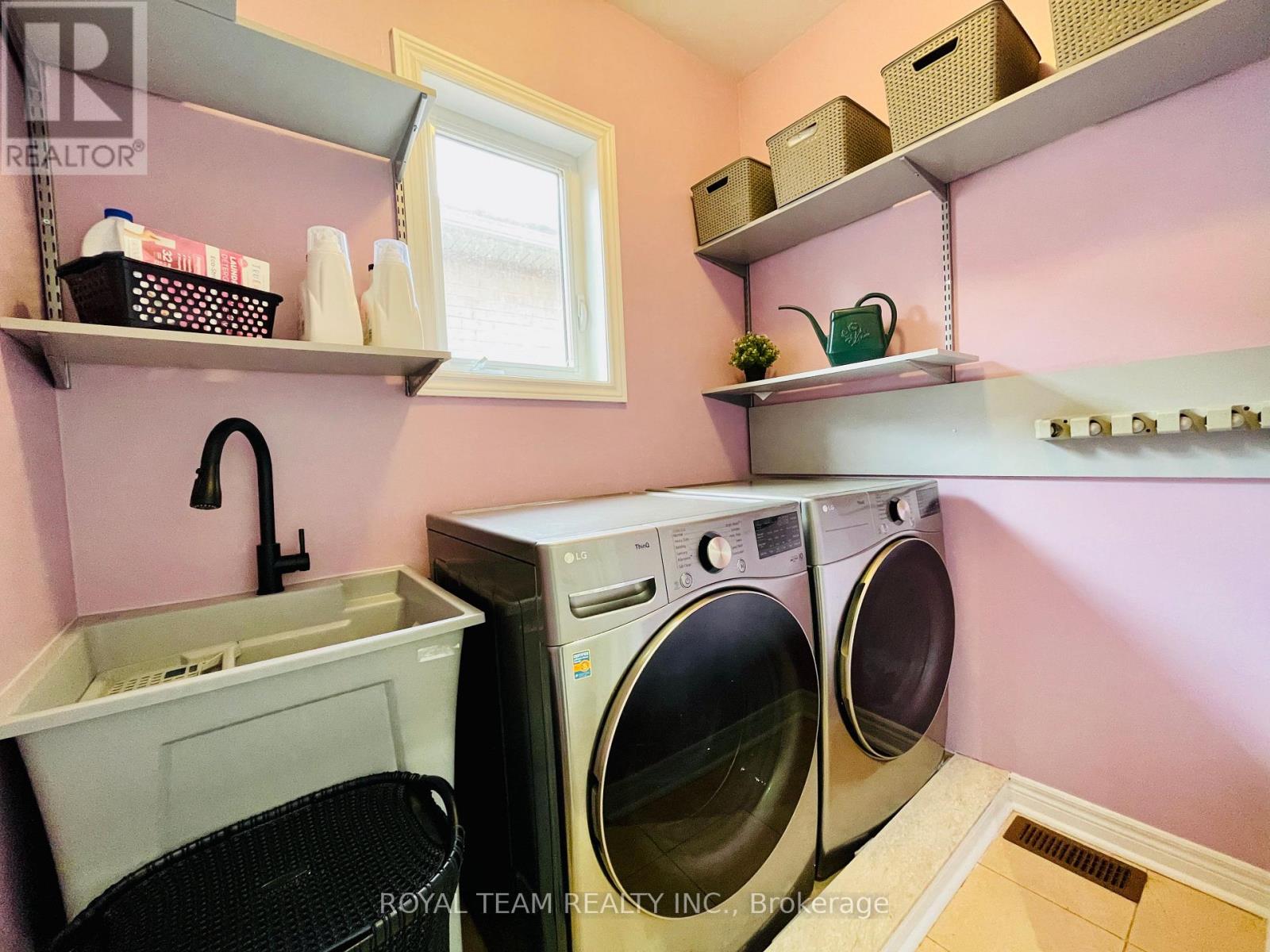 66 Canyon Gate Crescent, Vaughan, Ontario  L6A 0C2 - Photo 20 - N12850154